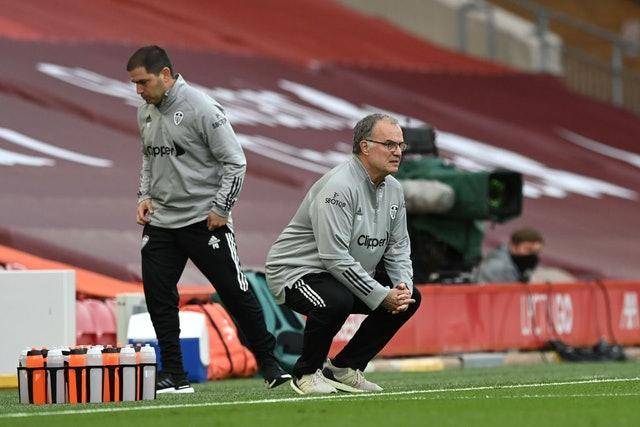 锡安26分库里33分 勇士惜负鹈鹕跌回西部第十